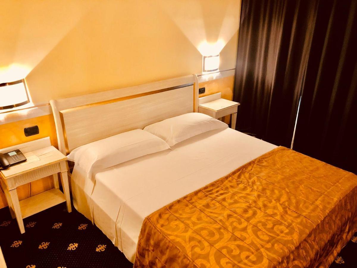 קאסה נואובה Motel Malpensa Inn & Hotel-Airport מראה חיצוני תמונה