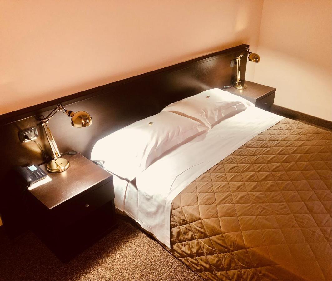קאסה נואובה Motel Malpensa Inn & Hotel-Airport מראה חיצוני תמונה