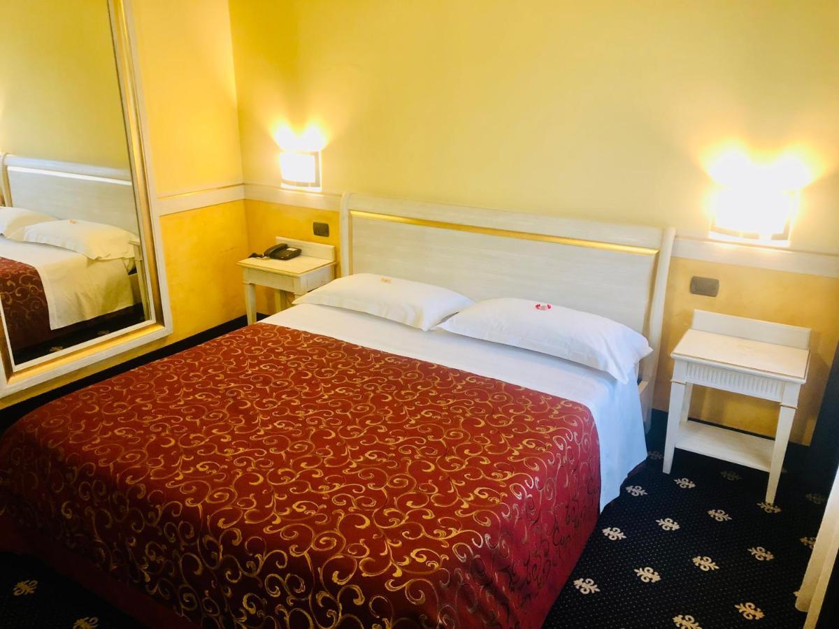 קאסה נואובה Motel Malpensa Inn & Hotel-Airport מראה חיצוני תמונה