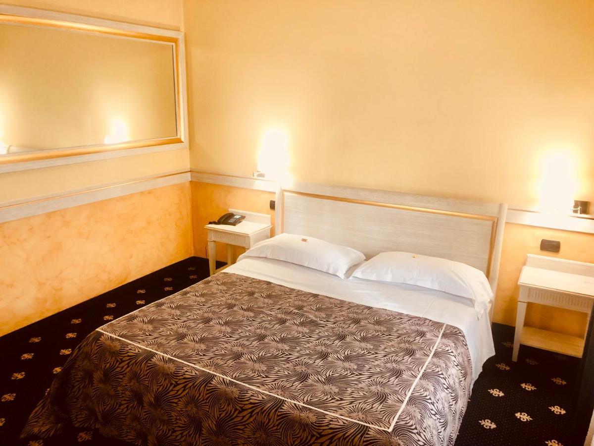 קאסה נואובה Motel Malpensa Inn & Hotel-Airport מראה חיצוני תמונה