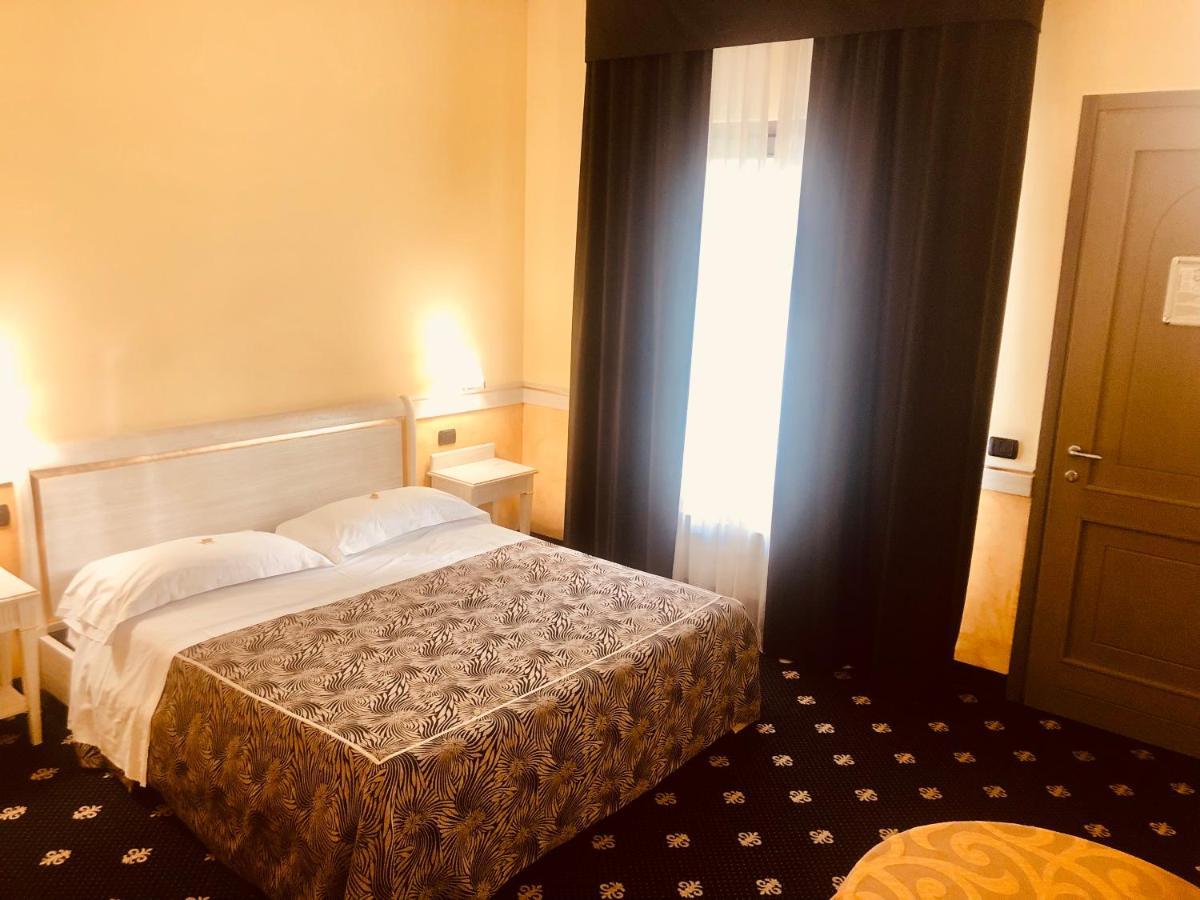 קאסה נואובה Motel Malpensa Inn & Hotel-Airport מראה חיצוני תמונה